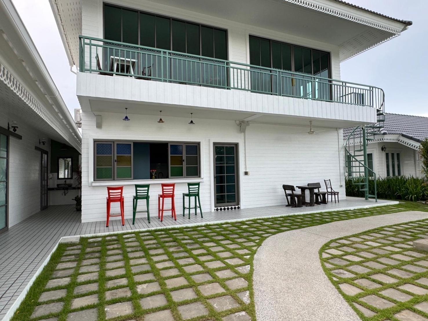 Pailin Pool Villa,huahin