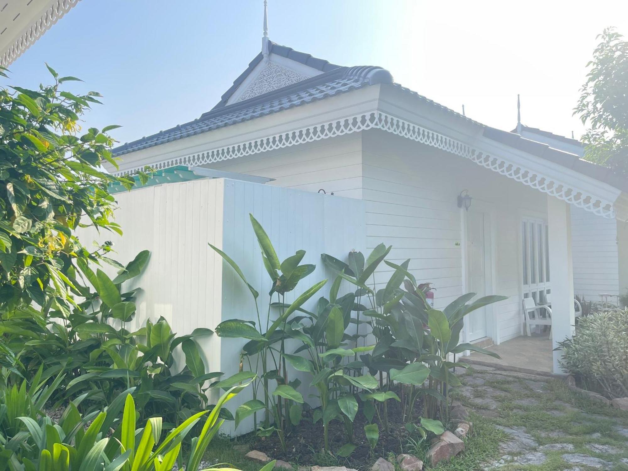 Pailin Pool Villa,huahin Homestay