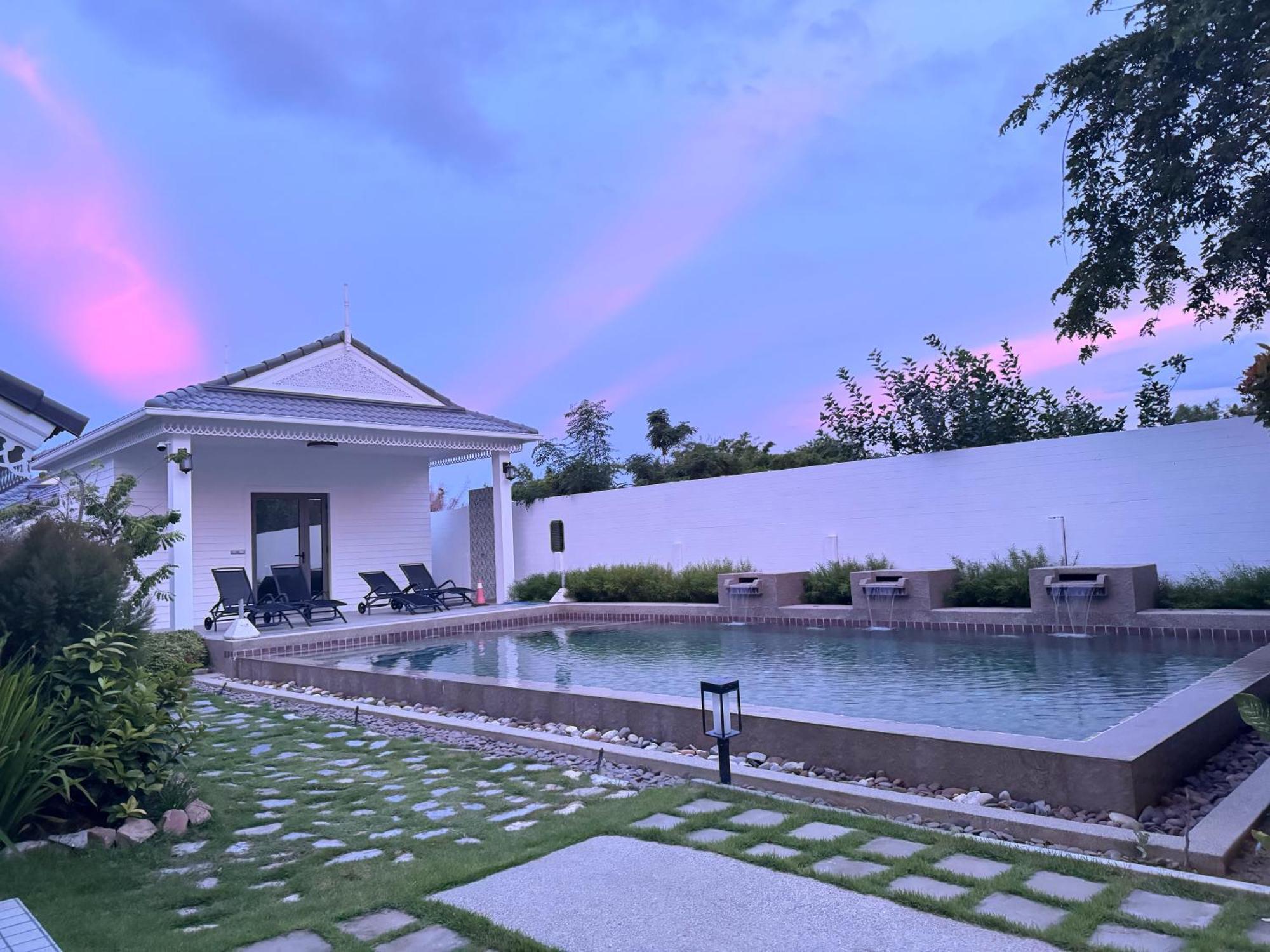 Pailin Pool Villa,huahin Homestay Hua Hin